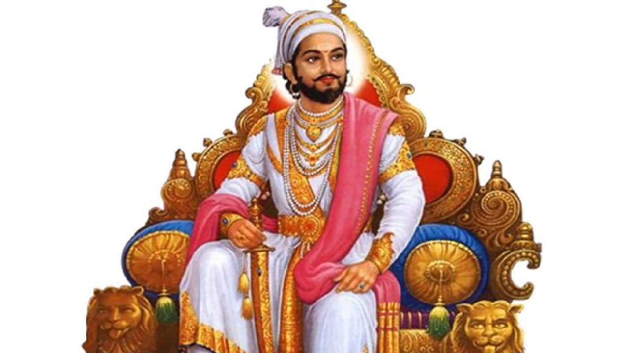 ಶಿವಾಜಿ ದೇಶದ ಮಹಾನ್ ದೈವಭಕ್ತ : ಸ್ವಾಮೀಜಿ ಶಿವಾಜಿ ದೇಶದ ಮಹಾನ್ ದೈವಭಕ್ತ : ಸ್ವಾಮೀಜಿ