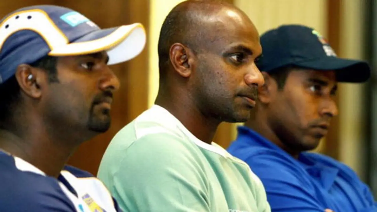 இலங்கை கிரிக்கெட்டின் ஸ்மார்ட் மூவ்..! அணியை வலுப்படுத்த அடுத்தடுத்து களமிறக்கப்படும் முன்னாள் ஜாம்பவான்கள் இலங்கை கிரிக்கெட்டின் ஸ்மார்ட் மூவ்..! அணியை வலுப்படுத்த அடுத்தடுத்து களமிறக்கப்படும் முன்னாள் ஜாம்பவான்கள்