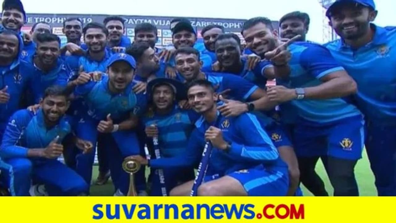 ವಿಜಯ್ ಹಜಾರೆ ಟ್ರೋಫಿ: ಹಾಲಿ ಚಾಂಪಿಯನ್ ಕರ್ನಾಟಕಕ್ಕಿಂದು ಯುಪಿ ಸವಾಲು ವಿಜಯ್ ಹಜಾರೆ ಟ್ರೋಫಿ: ಹಾಲಿ ಚಾಂಪಿಯನ್ ಕರ್ನಾಟಕಕ್ಕಿಂದು ಯುಪಿ ಸವಾಲು
