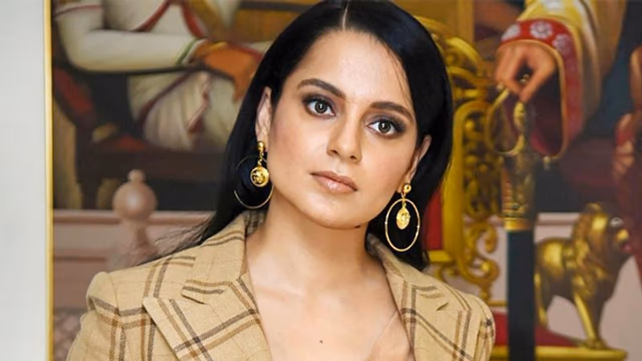 MP के मंत्री ने कंगना को कहा नाचने वाली तो धाकड़ गर्ल ने दिया करारा जवाब, बोली हड्डियां भी तोड़ती हूं MP के मंत्री ने कंगना को कहा नाचने वाली तो धाकड़ गर्ल ने दिया करारा जवाब, बोली हड्डियां भी तोड़ती हूं