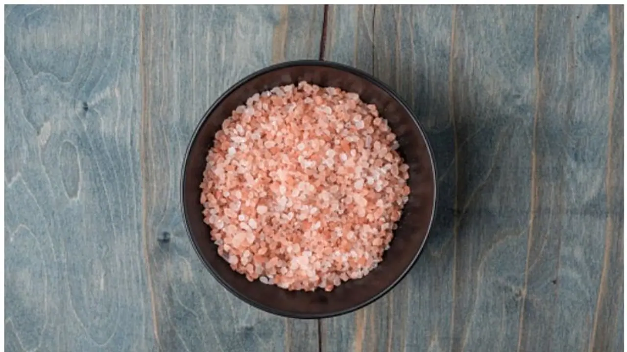 ബസുമതി അരിക്ക് പിന്നാലെ ഹിമാലയന് പിങ്ക് ഉപ്പിനെയും ഭൗമസൂചികയില് രജിസ്റ്റര് ചെയ്യാനൊരുങ്ങി പാകിസ്ഥാന് ബസുമതി അരിക്ക് പിന്നാലെ ഹിമാലയന് പിങ്ക് ഉപ്പിനെയും ഭൗമസൂചികയില് രജിസ്റ്റര് ചെയ്യാനൊരുങ്ങി പാകിസ്ഥാന്