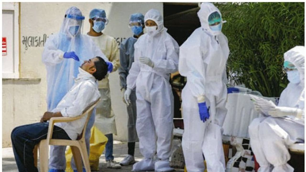 കൊവിഡ് രണ്ടാം തരംഗം: സംസ്ഥാനങ്ങൾക്ക് 5 നിർദ്ദേശങ്ങളുമായി കേന്ദ്രം,ആലപ്പുഴയിൽ കൂടുതൽ ശ്രദ്ധവേണമെന്നും അറിയിപ്പ് കൊവിഡ് രണ്ടാം തരംഗം: സംസ്ഥാനങ്ങൾക്ക് 5 നിർദ്ദേശങ്ങളുമായി കേന്ദ്രം,ആലപ്പുഴയിൽ കൂടുതൽ ശ്രദ്ധവേണമെന്നും അറിയിപ്പ്