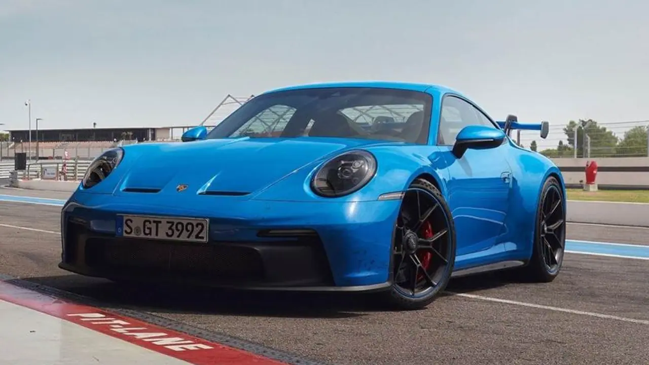 992 പോര്ഷെ 911 GT 3 പുറത്തിറങ്ങി 992 പോര്ഷെ 911 GT 3 പുറത്തിറങ്ങി