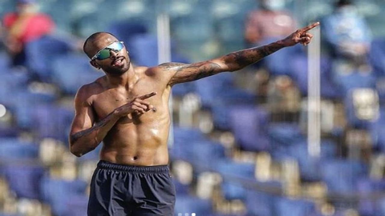 Ahead of IPL 2021, Mumbai Indians' Hardik Pandya lives life the king way in latest video Ahead of IPL 2021, Mumbai Indians' Hardik Pandya lives life the king way in latest video