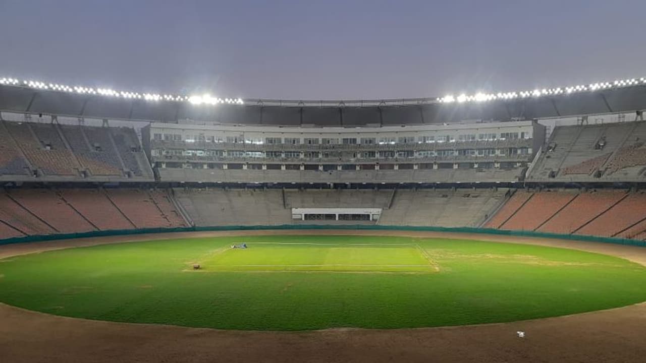 ಪಂಜಾಬ್ ಕಿಂಗ್ಸ್ ವಿರುದ್ಧ ಟಾಸ್ ಗೆದ್ದ RCB;ತಂಡದಲ್ಲಿ 1 ಬದಲಾವಣೆ! ಪಂಜಾಬ್ ಕಿಂಗ್ಸ್ ವಿರುದ್ಧ ಟಾಸ್ ಗೆದ್ದ RCB;ತಂಡದಲ್ಲಿ 1 ಬದಲಾವಣೆ!