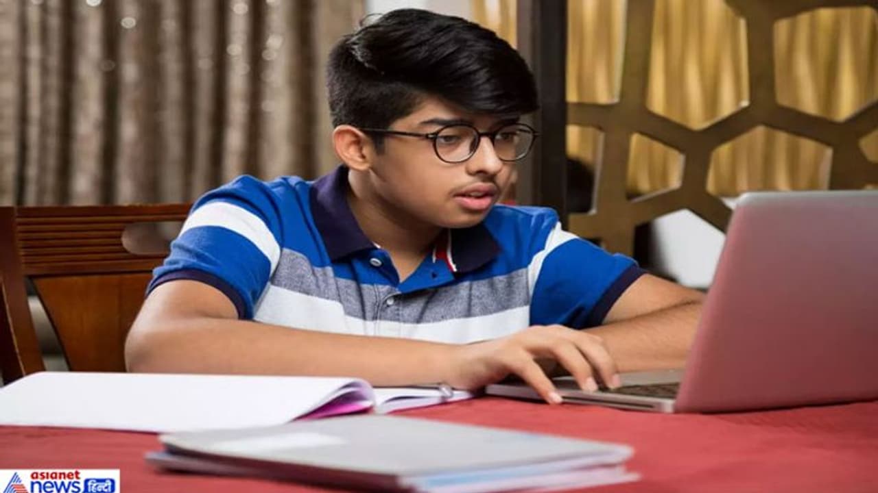 पैरेंट्स ने की 9वीं/11वीं क्लास के ऑनलाइन एग्जाम की मांग, Internet Study में बच्चों के लिखने की प्रैक्टिस छूटी पैरेंट्स ने की 9वीं/11वीं क्लास के ऑनलाइन एग्जाम की मांग, Internet Study में बच्चों के लिखने की प्रैक्टिस छूटी