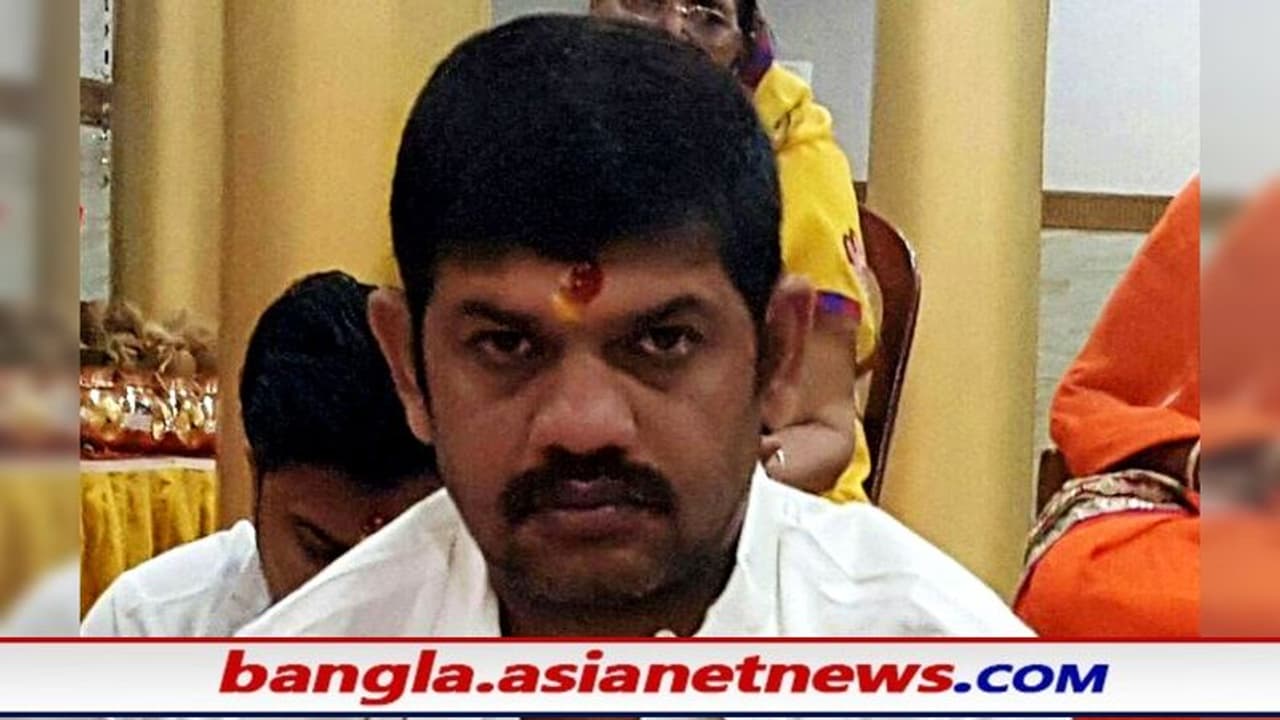 কোকেন কাণ্ডে গ্রেফতার বিজেপি নেতা রাকেশ সিং, নির্বাচনের আগে তীব্র অস্বস্তিতে বিজেপি কোকেন কাণ্ডে গ্রেফতার বিজেপি নেতা রাকেশ সিং, নির্বাচনের আগে তীব্র অস্বস্তিতে বিজেপি