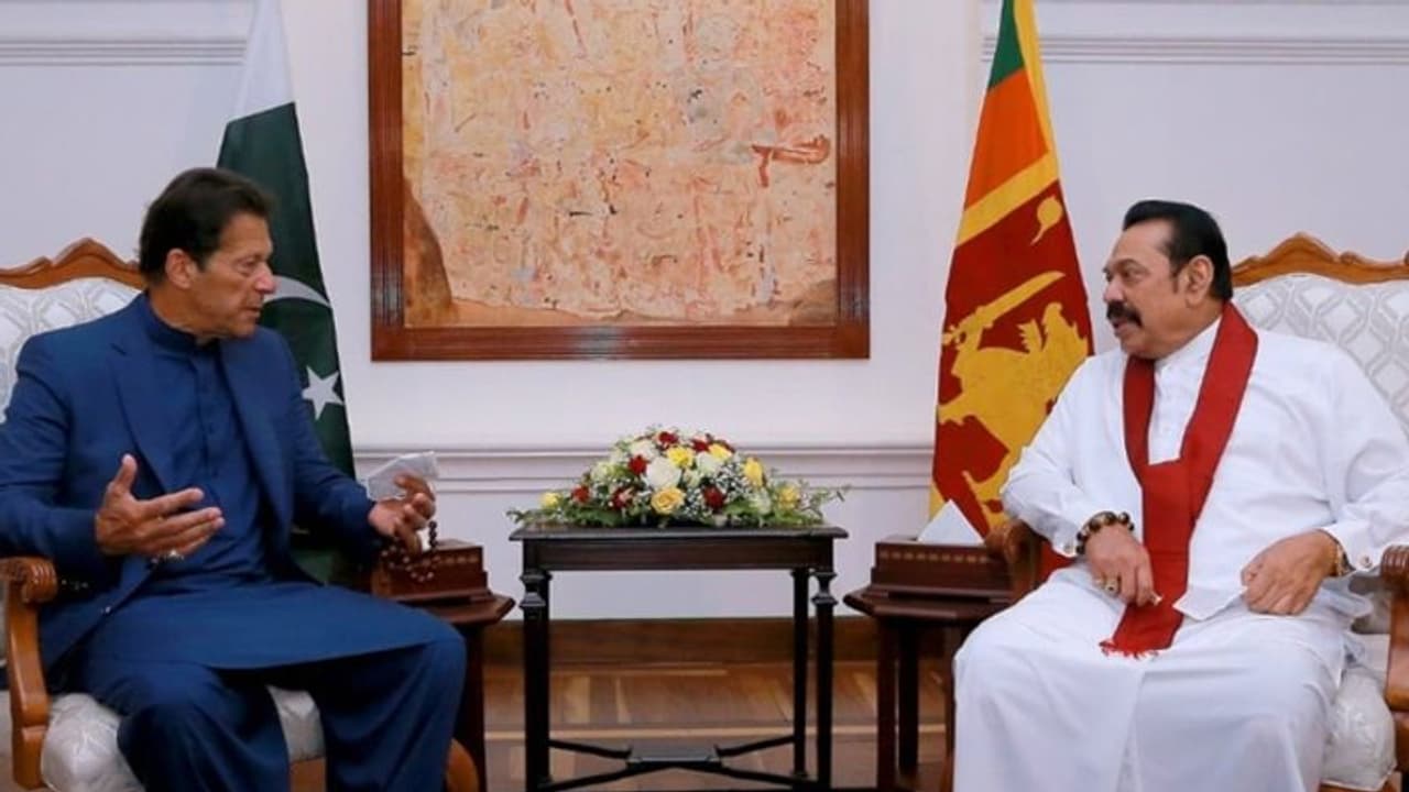 श्रीलंका से इमरान खान का दावा प्रधानमंत्री बनने के बाद पीएम मोदी को विवाद सुलझाने का प्रस्ताव दिया था श्रीलंका से इमरान खान का दावा प्रधानमंत्री बनने के बाद पीएम मोदी को विवाद सुलझाने का प्रस्ताव दिया था