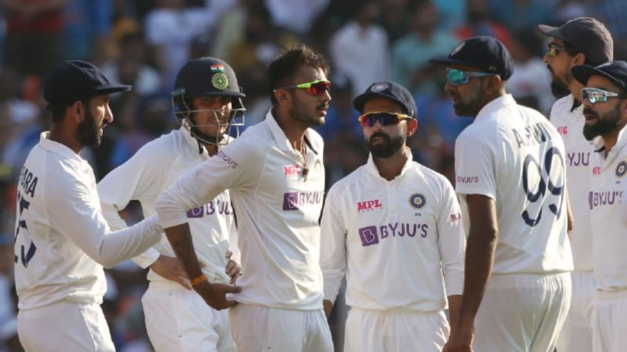 ಇಂಗ್ಲೆಂಡ್ನ್ನು ಅಲ್ಪಮೊತ್ತಕ್ಕೆ ಆಲೌಟ್ ಮಾಡಿ ಭಾರತ ಬರೆದ ದಾಖಲೆ ಒಂದೆರಡಲ್ಲ! ಇಂಗ್ಲೆಂಡ್ನ್ನು ಅಲ್ಪಮೊತ್ತಕ್ಕೆ ಆಲೌಟ್ ಮಾಡಿ ಭಾರತ ಬರೆದ ದಾಖಲೆ ಒಂದೆರಡಲ್ಲ!