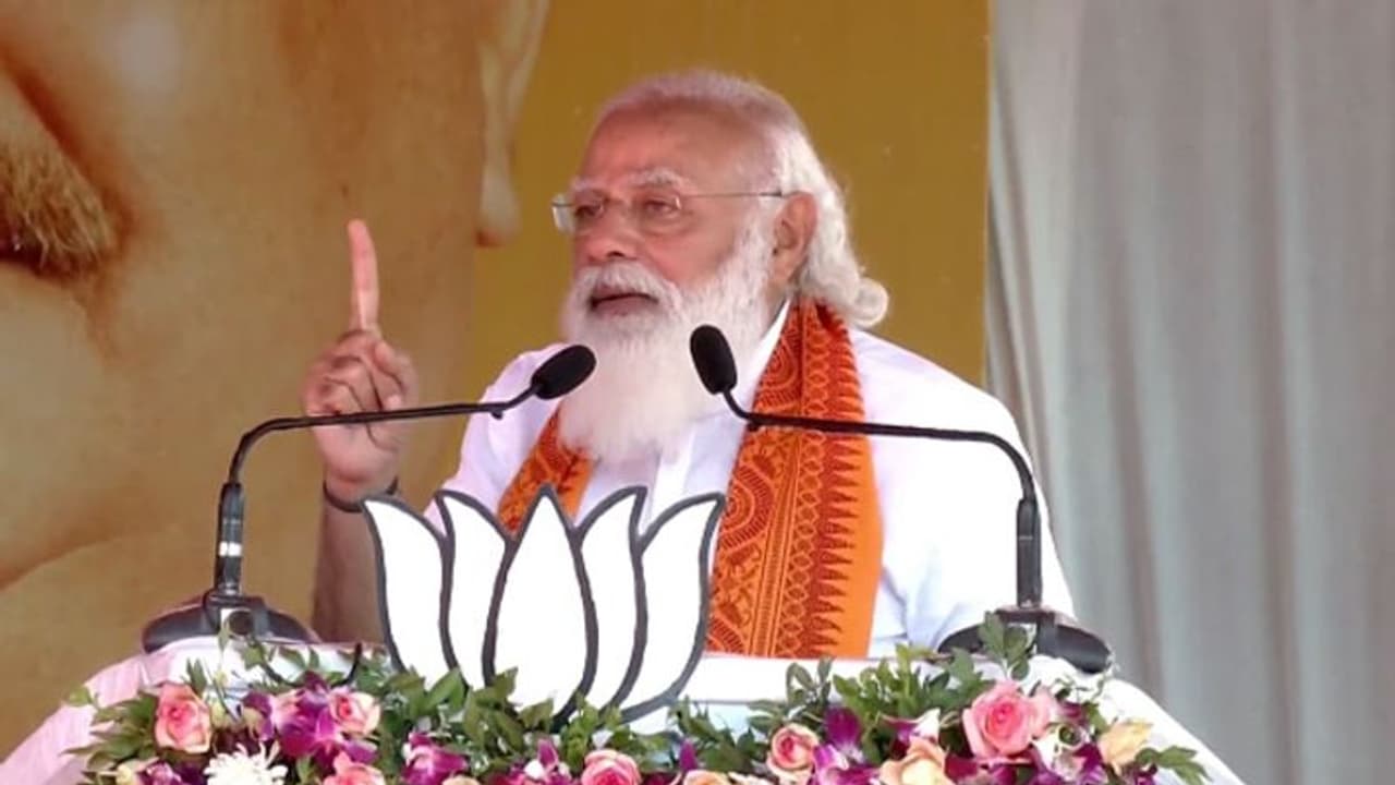 'ಹಿಂದೂ ಸಂಘಟನೆಗಳು, ಪ್ರಧಾನಿ ನನ್ನನ್ನು ಸೋಲಿಸಲೆಂದೇ ಟಾರ್ಗೆಟ್ ಮಾಡಿದ್ರು'