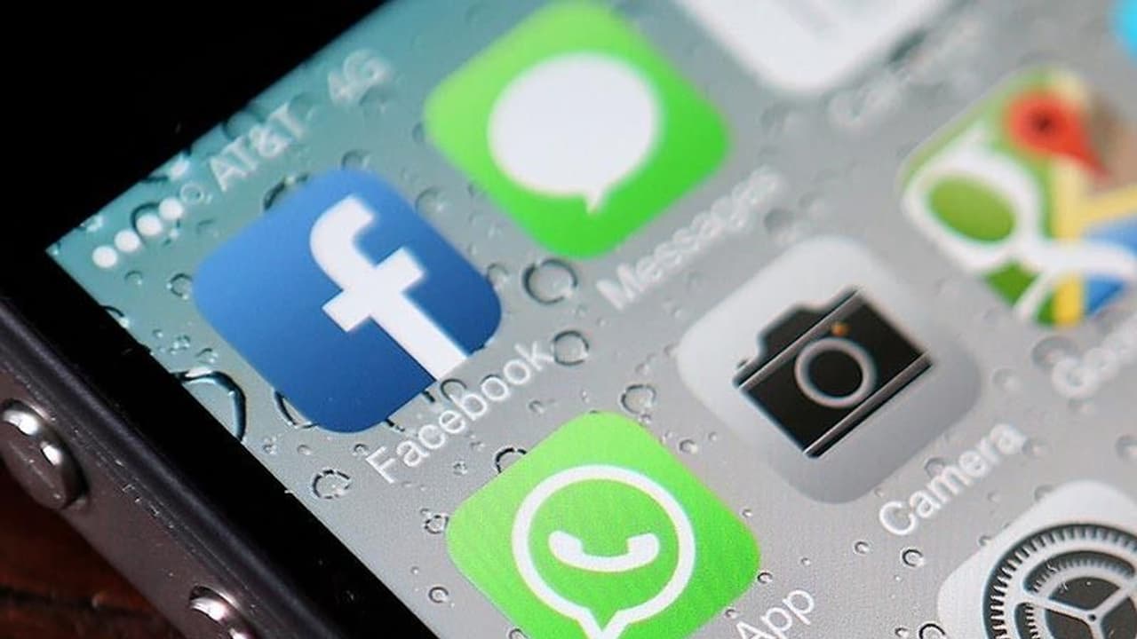 সোশ্যাল মিডিয়া নিয়ন্ত্রণে নয়া নির্দেশিকা কেন্দ্রের, জেনে নিন নতুন নিয়মগুলি সোশ্যাল মিডিয়া নিয়ন্ত্রণে নয়া নির্দেশিকা কেন্দ্রের, জেনে নিন নতুন নিয়মগুলি