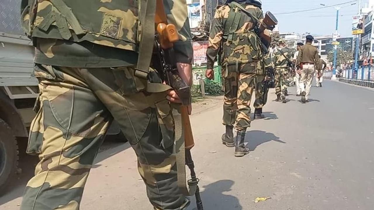 অতিরিক্ত কেন্দ্রীয় বাহিনীর আর্জি, প্রথম দফা নির্বাচনের আগে তৃণমূলের চিঠি নির্বাচন কমিশনকে