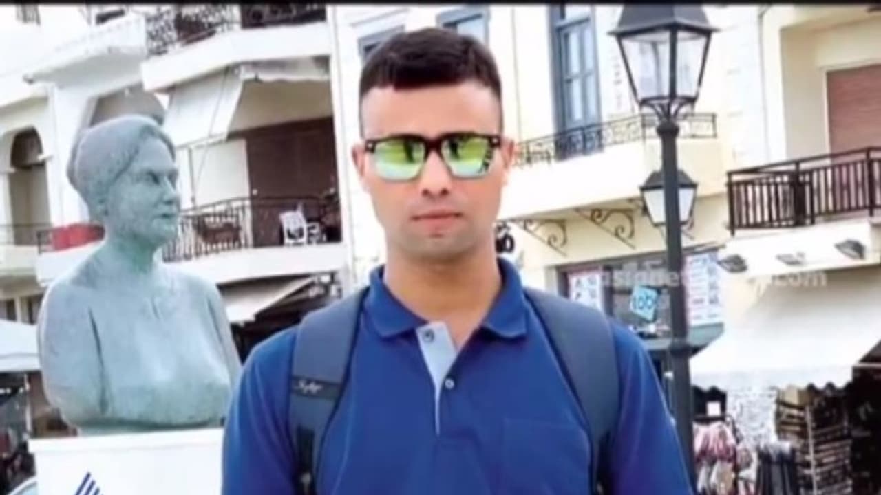 നാവികസേന ഉദ്യോഗസ്ഥനെ തട്ടിക്കൊണ്ടുപോയി ചുട്ടുകൊന്നെന്ന കേസിൽ ഞെട്ടിക്കുന്ന വഴിത്തിരിവ് നാവികസേന ഉദ്യോഗസ്ഥനെ തട്ടിക്കൊണ്ടുപോയി ചുട്ടുകൊന്നെന്ന കേസിൽ ഞെട്ടിക്കുന്ന വഴിത്തിരിവ്