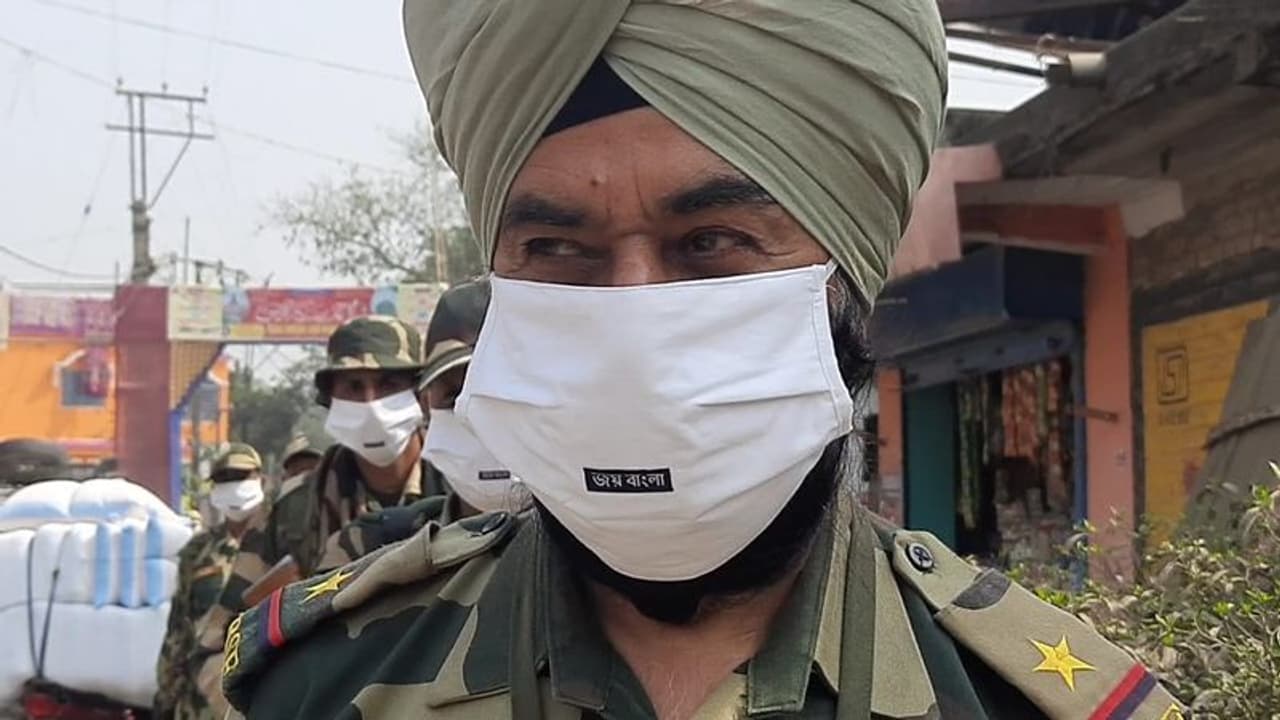 বিতর্কের মধ্যেই আসছে আরও ৭১ কোম্পানি কেন্দ্রীয় বাহিনী, কী নির্দেশ দিল কমিশন বিতর্কের মধ্যেই আসছে আরও ৭১ কোম্পানি কেন্দ্রীয় বাহিনী, কী নির্দেশ দিল কমিশন