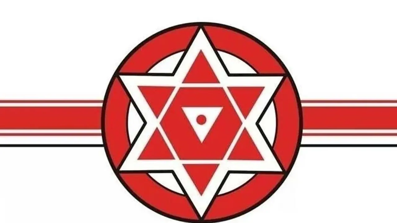 మరోసారి రెచ్చిపోయిన సీఐ అంజు యాదవ్.. జనసేన నేతపై దాడి.. మరోసారి రెచ్చిపోయిన సీఐ అంజు యాదవ్.. జనసేన నేతపై దాడి..