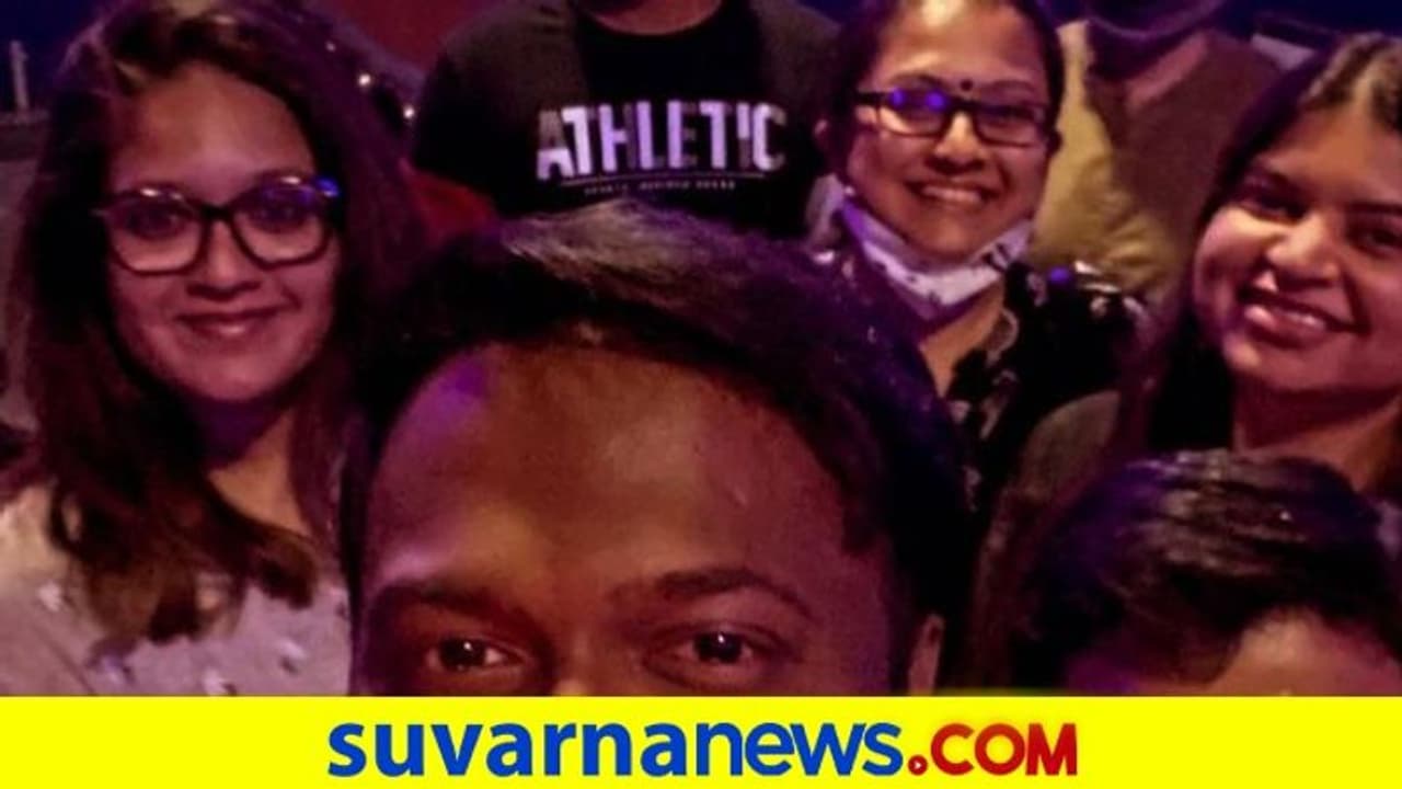 ಸ್ನೇಹಿತರ ಜೊತೆ ಪೊಗರು ನೈಟ್ ಶೋ ವೀಕ್ಷಿಸಿದ ಮೇಘನಾ ರಾಜ್! ಸ್ನೇಹಿತರ ಜೊತೆ ಪೊಗರು ನೈಟ್ ಶೋ ವೀಕ್ಷಿಸಿದ ಮೇಘನಾ ರಾಜ್!