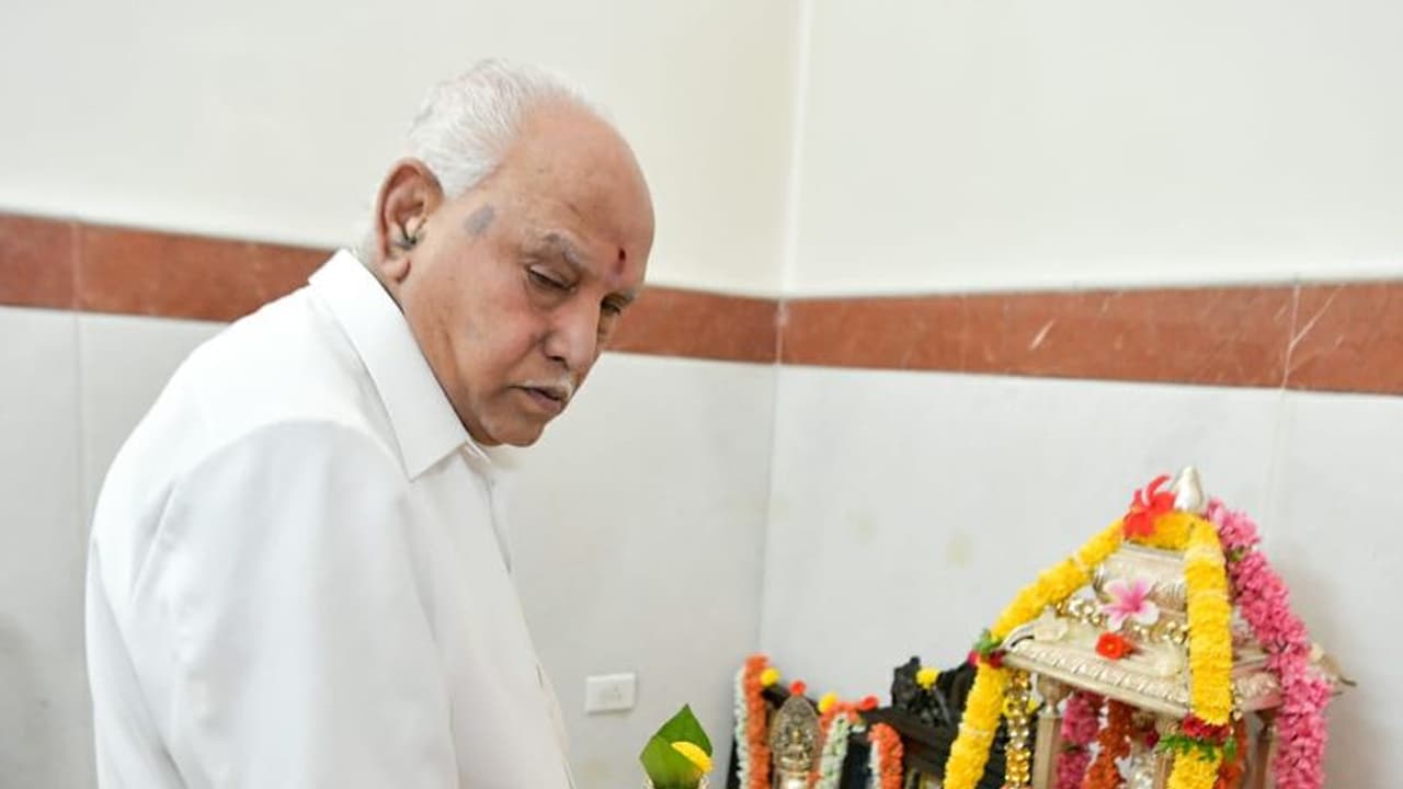 'ಯುಡಿಯೂರಪ್ಪ 'ಸಿಎಂ' ಸ್ಥಾನ ಯೋಗ್ಯ ಅಯೋಗ್ಯತೆ ಮೇಲೆ ನಿರ್ಧಾರವಾಗಲಿ' 'ಯುಡಿಯೂರಪ್ಪ 'ಸಿಎಂ' ಸ್ಥಾನ ಯೋಗ್ಯ ಅಯೋಗ್ಯತೆ ಮೇಲೆ ನಿರ್ಧಾರವಾಗಲಿ'