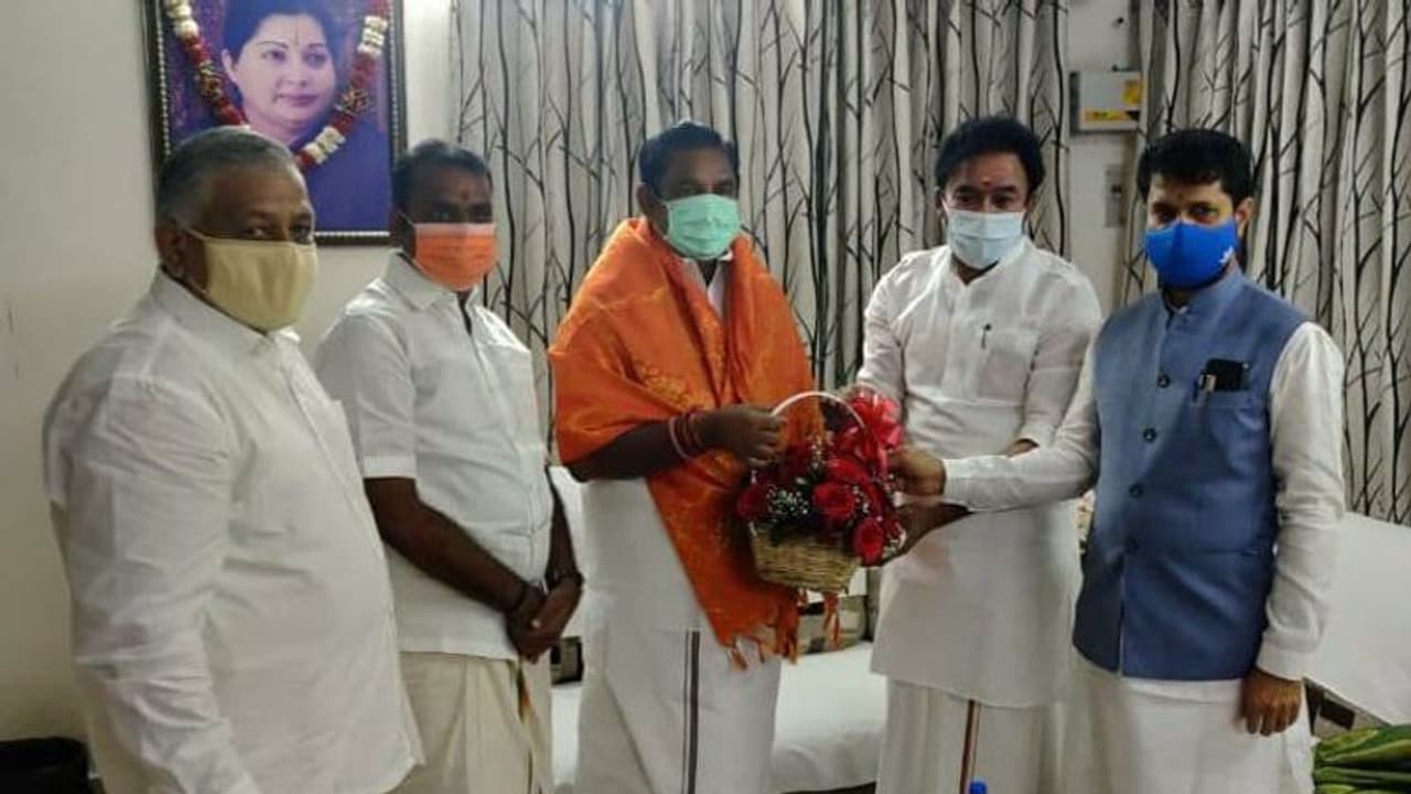 முடிந்தது டீல்... அதிமுக கூட்டணியில் பாஜகவுக்கு 24 தொகுதிகள் ஒதுக்கீடு..!