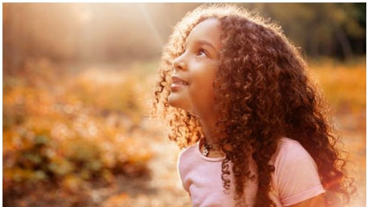 Parenting: একাকীত্ব, নির্জনতাতেই আজকাল স্বচ্ছন্দ্যবোধ করছে সন্তান, জেনে নিন কীভাবে বদল করবেন এমন স্বভাব