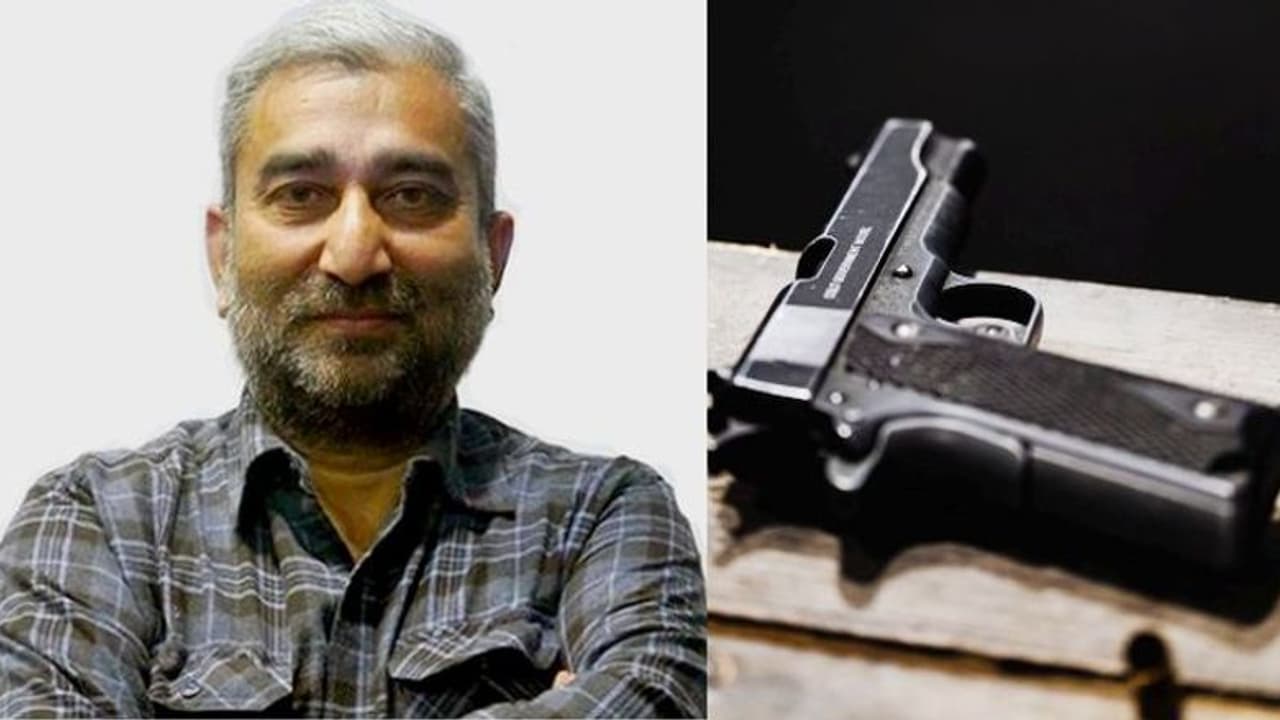 Plot to assassinate Kashmiri activist Sushil Pandit foiled, 2 arrested in New Delhi Plot to assassinate Kashmiri activist Sushil Pandit foiled, 2 arrested in New Delhi