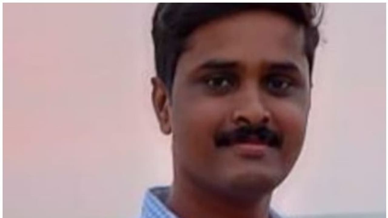 മഞ്ഞപ്പിത്തം ബാധിച്ച് സൗദിയിൽ ചികിത്സയിലായിരുന്ന കൊല്ലം സ്വദേശി മരിച്ചു മഞ്ഞപ്പിത്തം ബാധിച്ച് സൗദിയിൽ ചികിത്സയിലായിരുന്ന കൊല്ലം സ്വദേശി മരിച്ചു