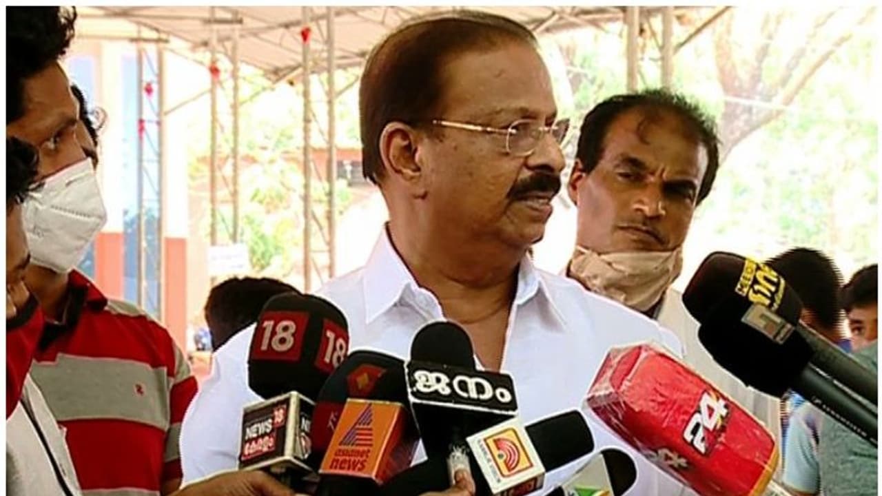 എം.പിമാര് നിയമസഭയിലേക്ക് മത്സരിക്കില്ല, കണ്ണൂര് സീറ്റ് ലീഗിന് കൊടുക്കുന്നത് ചര്ച്ചയായിട്ടില്ല: സുധാകരൻ എം.പിമാര് നിയമസഭയിലേക്ക് മത്സരിക്കില്ല, കണ്ണൂര് സീറ്റ് ലീഗിന് കൊടുക്കുന്നത് ചര്ച്ചയായിട്ടില്ല: സുധാകരൻ