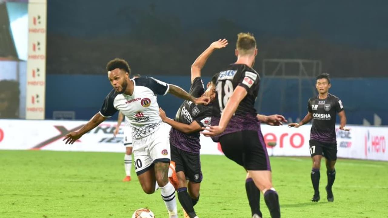 హైదరాబాద్‌ ఎఫ్‌సీకి షాక్... ఐదో స్థానంతోనే సరి... సెమీస్ చేరిన గోవా ఎఫ్‌సీ...