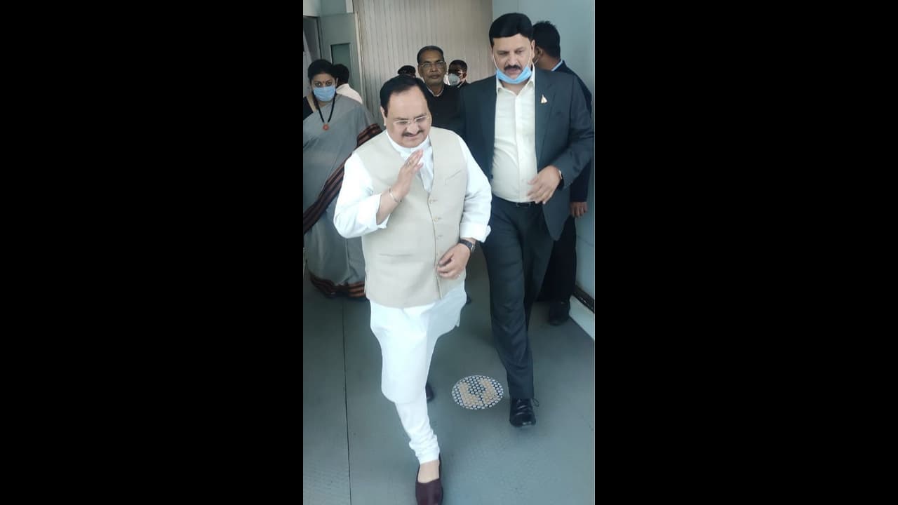 जेपी नड्डा ने कहा परिवारवाद से ग्रसित सभी पार्टियां, BJP एक परिवार की तरह, जहां नहीं होता भेदभाव जेपी नड्डा ने कहा परिवारवाद से ग्रसित सभी पार्टियां, BJP एक परिवार की तरह, जहां नहीं होता भेदभाव