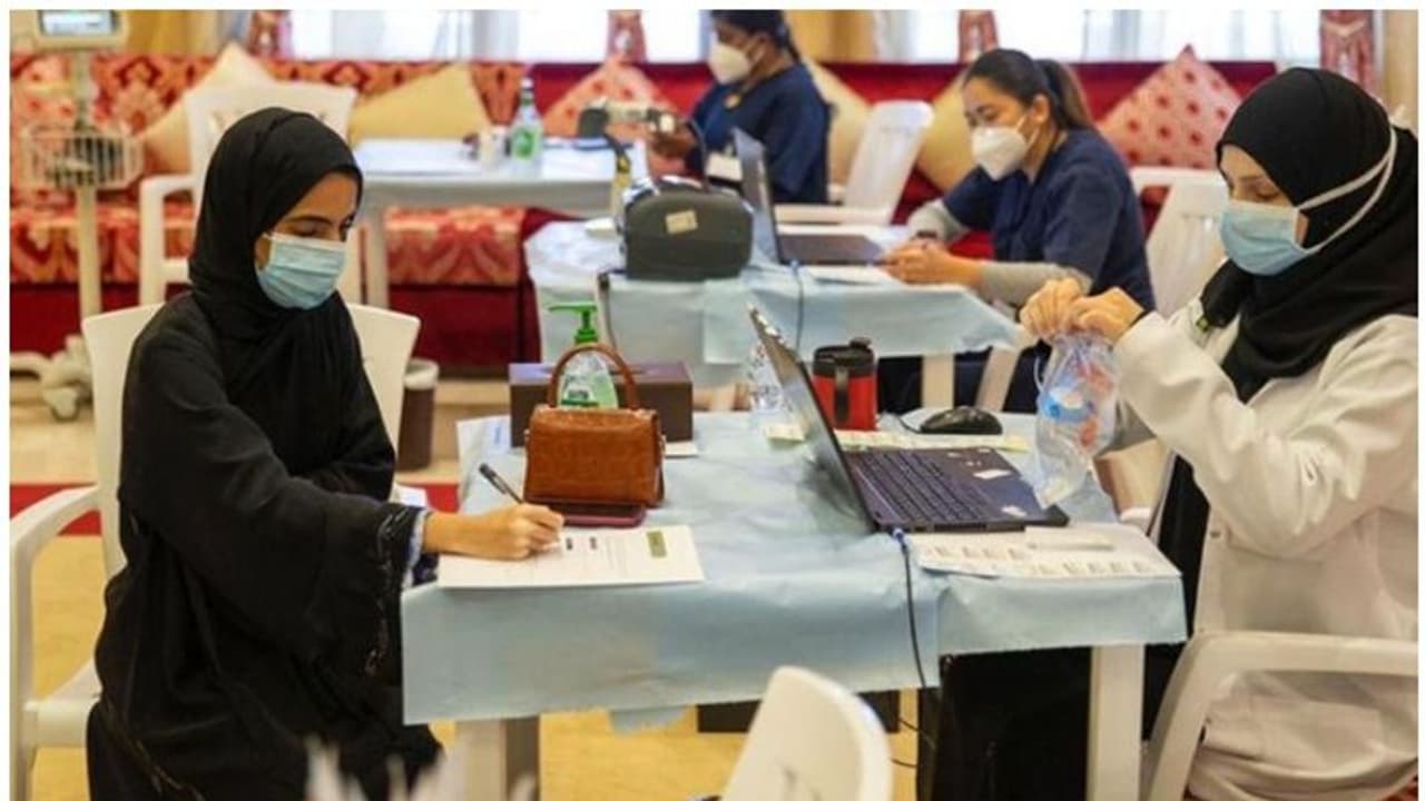 യുഎഇയില് കൊവിഡ് വാക്സിനേഷന് 60 ലക്ഷം കടന്നു യുഎഇയില് കൊവിഡ് വാക്സിനേഷന് 60 ലക്ഷം കടന്നു