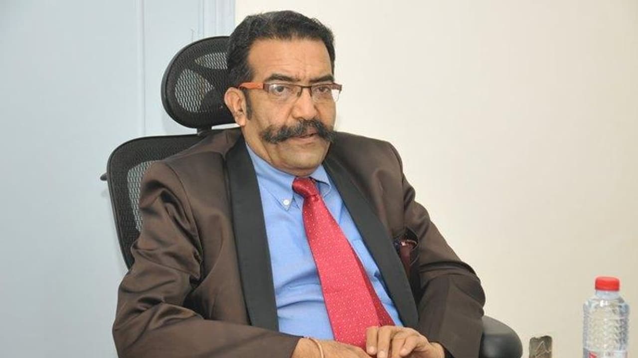 ലിംഗ മഹത്വത്തിൽ കേരള പൊലീസ് മാതൃക; കേരളത്തിൽ ജോലി ചെയ്യാനായതിൽ സന്തോഷമെന്നും ഋഷിരാജ് സിംഗ് ലിംഗ മഹത്വത്തിൽ കേരള പൊലീസ് മാതൃക; കേരളത്തിൽ ജോലി ചെയ്യാനായതിൽ സന്തോഷമെന്നും ഋഷിരാജ് സിംഗ്