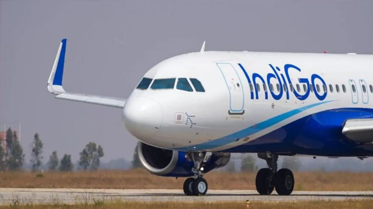 IndiGo Airlines Flight : ಇಂಡಿಗೋ ವಿಮಾನದಲ್ಲಿ ತುಳು ಅನೌನ್ಸ್ಮೆಂಟ್! IndiGo Airlines Flight : ಇಂಡಿಗೋ ವಿಮಾನದಲ್ಲಿ ತುಳು ಅನೌನ್ಸ್ಮೆಂಟ್!