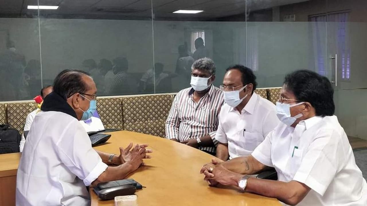 திமுக கூட்டணியில் மதிமுகவுக்கு 8 இடங்கள்... வைகோ நம்பிக்கை..! திமுக கூட்டணியில் மதிமுகவுக்கு 8 இடங்கள்... வைகோ நம்பிக்கை..!