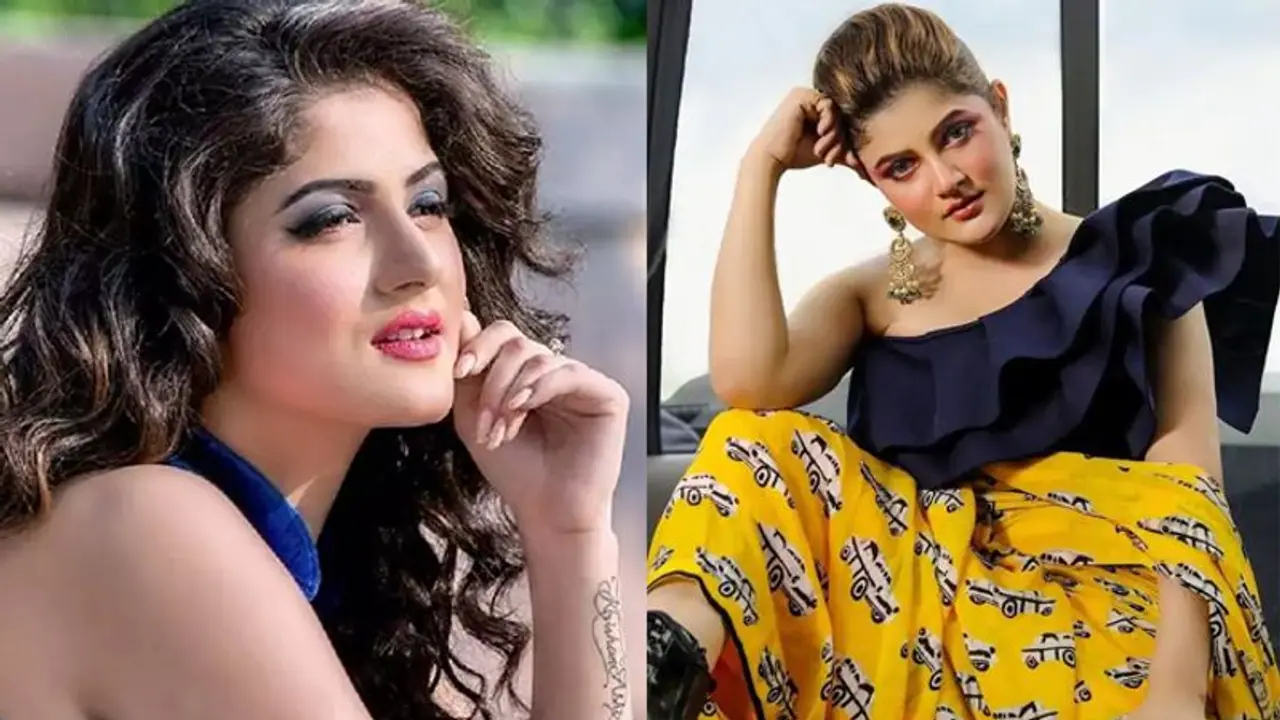 জলন্ত প্রদীপ নিয়ে ফেস্টিভ মুডে শ্রাবন্তী, লেহেঙ্গা চোলিতে তাক লাগালেন বঙ্গতনয়া জলন্ত প্রদীপ নিয়ে ফেস্টিভ মুডে শ্রাবন্তী, লেহেঙ্গা চোলিতে তাক লাগালেন বঙ্গতনয়া