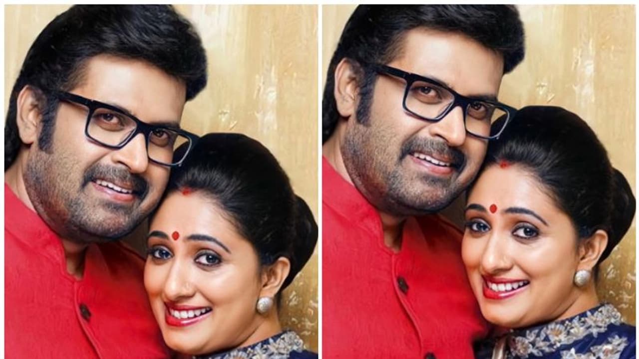 'എന്റെ ആശയെ എന്നോട് ചേർത്തു വച്ചതിന് ദൈവത്തിന് നന്ദി', വിവാഹ വാര്ഷികത്തില് മനോജ് കെ ജയൻ 'എന്റെ ആശയെ എന്നോട് ചേർത്തു വച്ചതിന് ദൈവത്തിന് നന്ദി', വിവാഹ വാര്ഷികത്തില് മനോജ് കെ ജയൻ