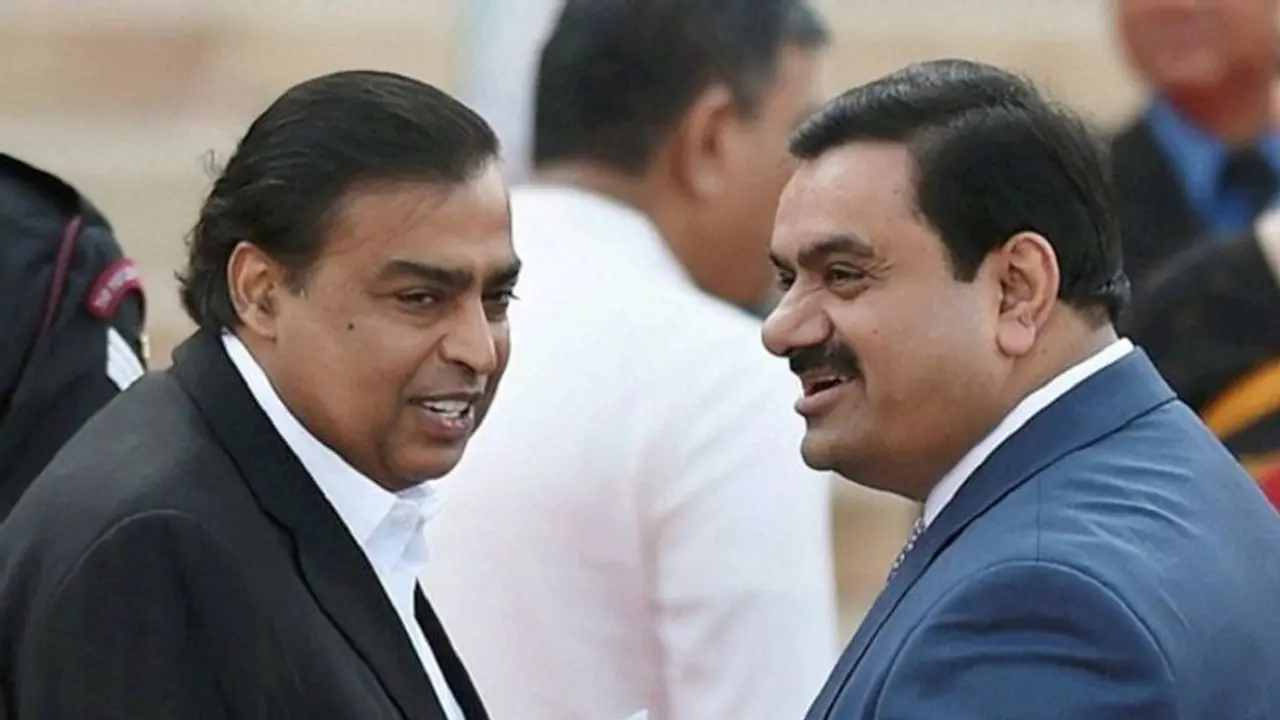 അംബാനിയുടെ സിംഹാസനത്തിന് ഇളക്കം; വെല്ലുവിളി ഉയർത്തി അദാനിയുടെ കുതിപ്പ്, ബഹുദൂരം മുന്നിൽ അംബാനിയുടെ സിംഹാസനത്തിന് ഇളക്കം; വെല്ലുവിളി ഉയർത്തി അദാനിയുടെ കുതിപ്പ്, ബഹുദൂരം മുന്നിൽ