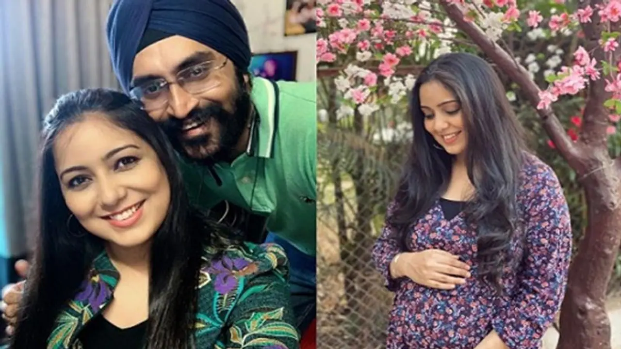 Kareena Kapoor के बाद अब बॉलीवुड सिंगर Harshdeep Kaur बनी मां, बेटे को दिया जन्म Kareena Kapoor के बाद अब बॉलीवुड सिंगर Harshdeep Kaur बनी मां, बेटे को दिया जन्म