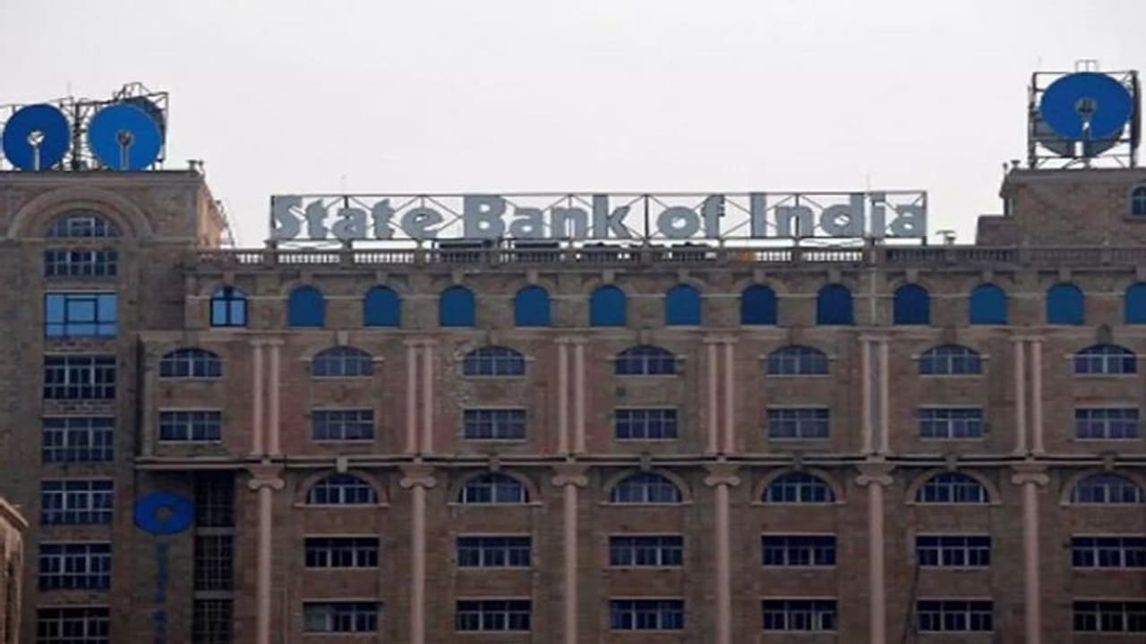 SBI: വായ്പ നിരക്കുകൾ വർധിപ്പിച്ച് എസ്ബിഐ; രണ്ട് മാസത്തിനിടെ ഇത് രണ്ടാം തവണ 