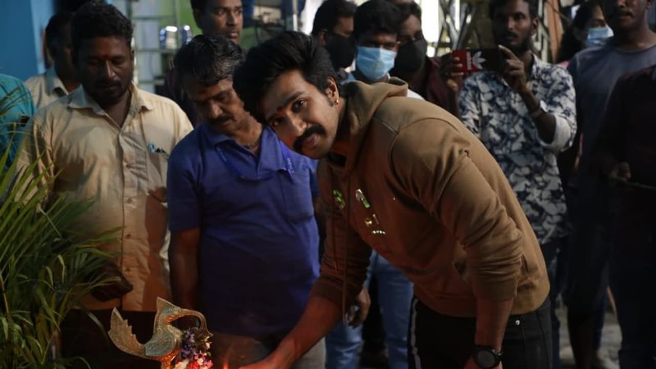 விஷ்ணுவிஷாலின் எமோஷ்னல் திரில்லர்..! 'மோகன்தாஸ்' திரைப்படம் பூஜையுடன் துவங்கியது!