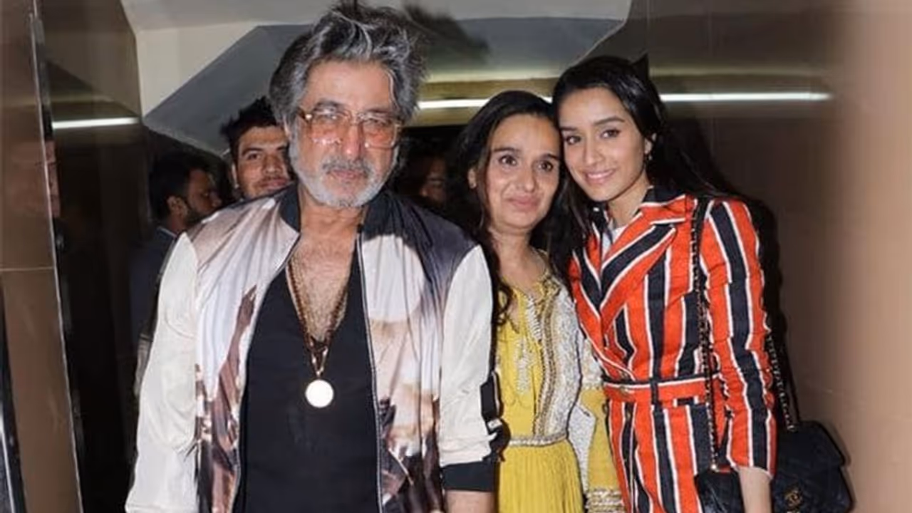 ಶ್ರದ್ಧಾ ಶಕ್ತಿ ಕೂಪ್ ಜಬರ್ದಸ್ತ್ ಡಾನ್ಸ್ಗೆ ನೆಟ್ಟಿಗರು ಫಿದಾ ಶ್ರದ್ಧಾ ಶಕ್ತಿ ಕೂಪ್ ಜಬರ್ದಸ್ತ್ ಡಾನ್ಸ್ಗೆ ನೆಟ್ಟಿಗರು ಫಿದಾ