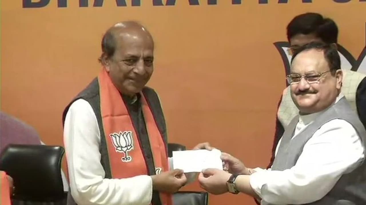 ಆಟವಾಡ್ತಾ ಆದರ್ಶ ಮರೆತ ದೀದಿ: ಬಿಜೆಪಿಗೆ ಸೇರಿದ ಮಾಜಿ ಟಿಎಂಸಿ ನಾಯಕ ತ್ರಿವೇದಿ! ಆಟವಾಡ್ತಾ ಆದರ್ಶ ಮರೆತ ದೀದಿ: ಬಿಜೆಪಿಗೆ ಸೇರಿದ ಮಾಜಿ ಟಿಎಂಸಿ ನಾಯಕ ತ್ರಿವೇದಿ!