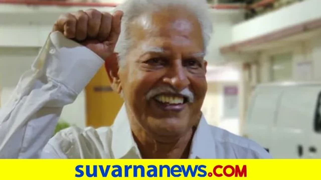 ಎರಡು ವರ್ಷದ ಬಳಿಕ ಎಡಪಂಥ ವಿಚಾರವಾದಿ 81 ವರ್ಷದ ವರವರ ರಾವ್ ಬಿಡುಗಡೆ! ಎರಡು ವರ್ಷದ ಬಳಿಕ ಎಡಪಂಥ ವಿಚಾರವಾದಿ 81 ವರ್ಷದ ವರವರ ರಾವ್ ಬಿಡುಗಡೆ!