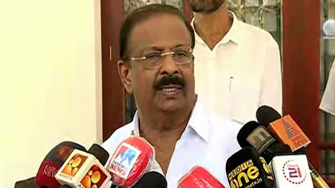 'ലതിക സുഭാഷിനോട് നീതി കാട്ടിയില്ല'; ഇരിക്കൂറില് സംഭവിച്ചതിനെക്കുറിച്ച് പറയാന് പലതുമുണ്ടെന്ന് കെ സുധാകരന് 'ലതിക സുഭാഷിനോട് നീതി കാട്ടിയില്ല'; ഇരിക്കൂറില് സംഭവിച്ചതിനെക്കുറിച്ച് പറയാന് പലതുമുണ്ടെന്ന് കെ സുധാകരന്