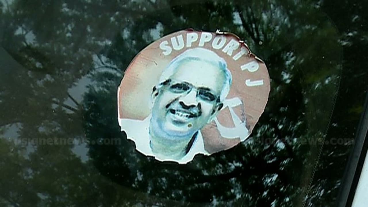 സീറ്റ് വിഭജനത്തിൽ കണ്ണൂർ സിപിഎമ്മിൽ അതൃപ്തി പുകയുന്നു; മുതിർന്ന നേതാക്കളെ ഒഴിവാക്കിയതിൽ അമർഷം സീറ്റ് വിഭജനത്തിൽ കണ്ണൂർ സിപിഎമ്മിൽ അതൃപ്തി പുകയുന്നു; മുതിർന്ന നേതാക്കളെ ഒഴിവാക്കിയതിൽ അമർഷം