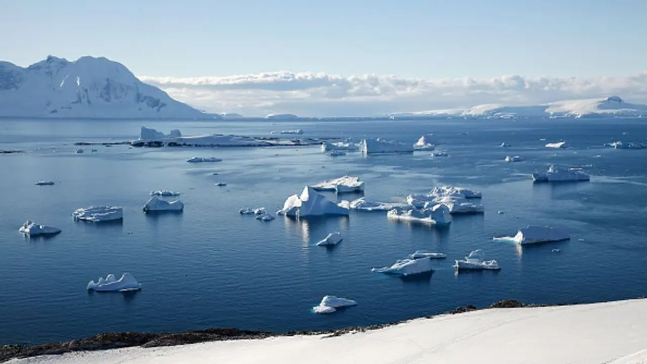 Greenland loses 8.5 billion tonnes of ice sheet in a day, enough to drown Andhra Pradesh