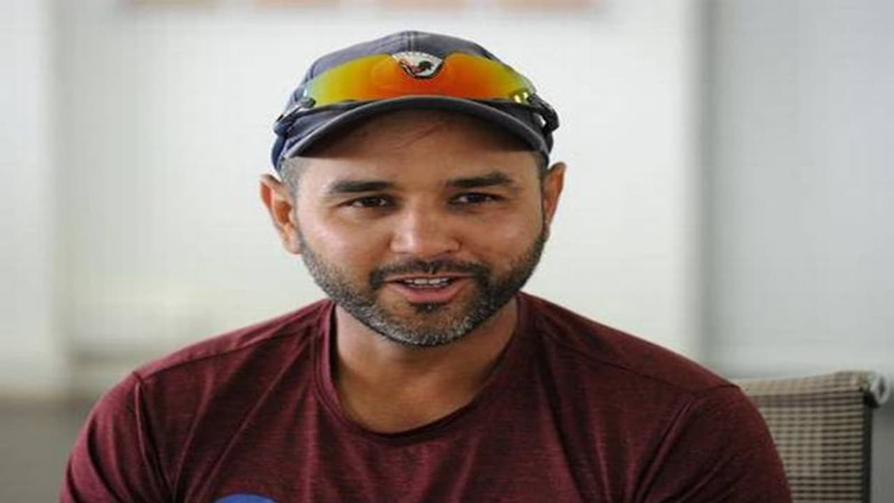 IND vs SA : 'കാണേണ്ടത് അവന്റെ ബാറ്റിംഗ്', താരത്തിന്റെ പേരുമായി പാര്ഥീവ്; അത് ഹാര്ദിക്ക് പാണ്ഡ്യയല്ല IND vs SA : 'കാണേണ്ടത് അവന്റെ ബാറ്റിംഗ്', താരത്തിന്റെ പേരുമായി പാര്ഥീവ്; അത് ഹാര്ദിക്ക് പാണ്ഡ്യയല്ല