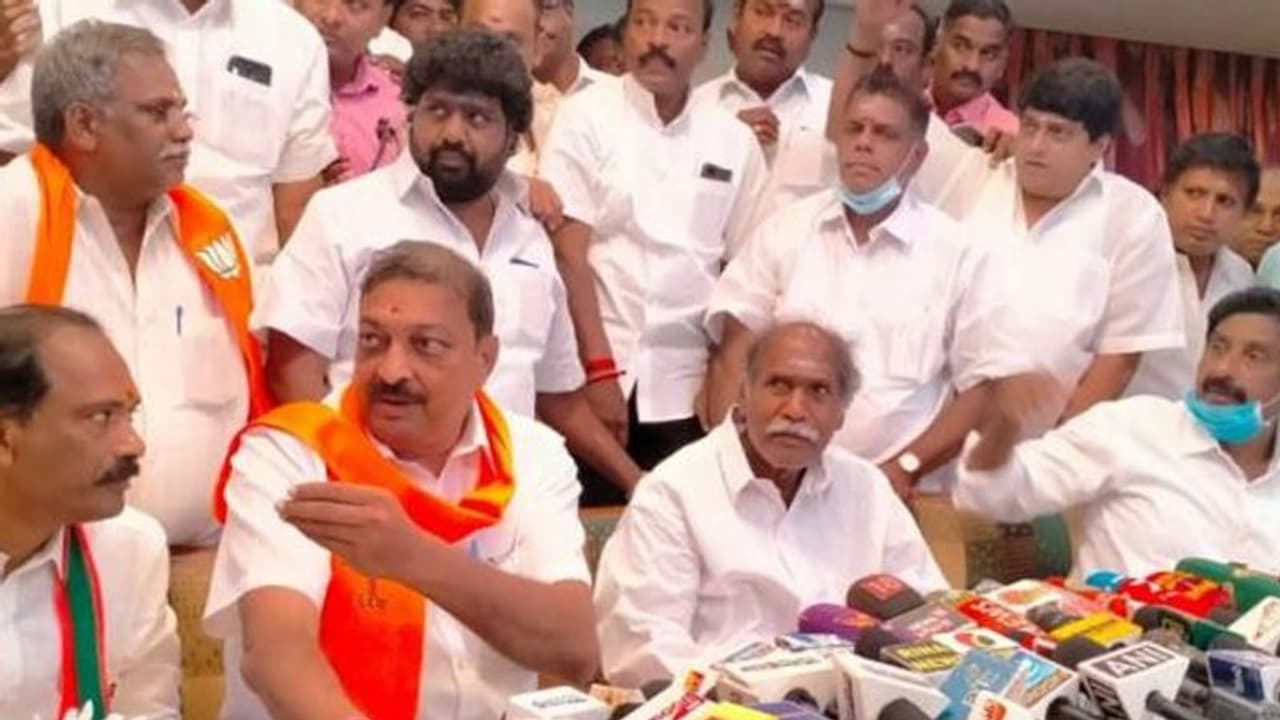 பாஜக அதிமுக NR காங் கூட்டணிக்கு 27 தொகுதிகள்.. திமுக காங் கூட்டணிக்கு டெபாசிட் கூட இல்லை.? அதிர்ச்சி சர்வே.