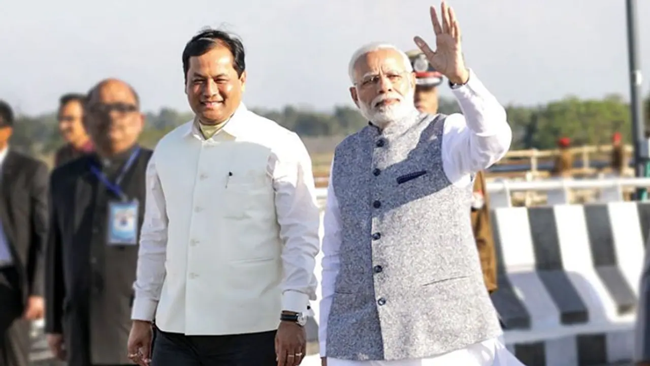 ৫ বছর পর ফের মন্ত্রিসভায় সর্বানন্দ সোনোয়াল, বর্ণময় তাঁর রাজনৈতিক কেরিয়ার ৫ বছর পর ফের মন্ত্রিসভায় সর্বানন্দ সোনোয়াল, বর্ণময় তাঁর রাজনৈতিক কেরিয়ার