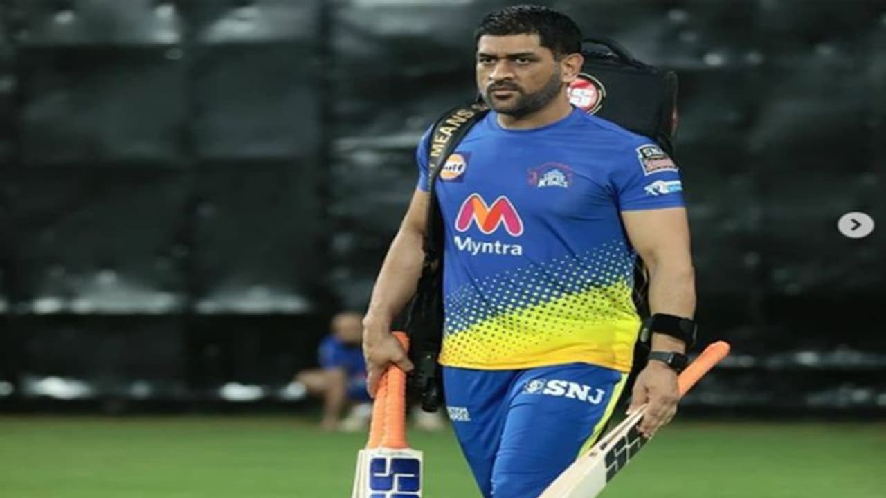 আইপিএল ধোনিদের অনুশীলনে 'নতুন মালিঙ্গা', দেখুন ভাইরাল ভিডিও আইপিএল ধোনিদের অনুশীলনে 'নতুন মালিঙ্গা', দেখুন ভাইরাল ভিডিও