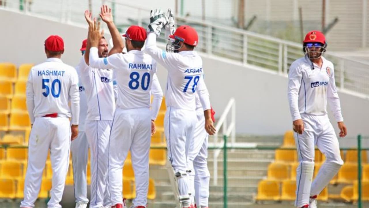 പരിശീലനം നടക്കില്ല, നീന്താനെ പറ്റൂ! ഇന്ത്യയില്‍ ഒരുക്കിയ പിച്ചില്‍ അതൃപ്തി പ്രകടമാക്കി അഫ്ഗാന്‍ താരങ്ങള്‍