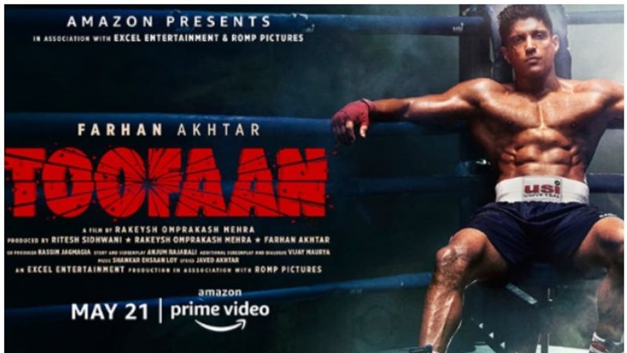 തൂഫാന്റെ പുതിയ പോസ്റ്റര് പുറത്ത്, വിസ്മയിപ്പിക്കാൻ ഫറാൻ അക്തര് തൂഫാന്റെ പുതിയ പോസ്റ്റര് പുറത്ത്, വിസ്മയിപ്പിക്കാൻ ഫറാൻ അക്തര്